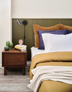 Midcentury Couples Designer Loft - Casa Tuya